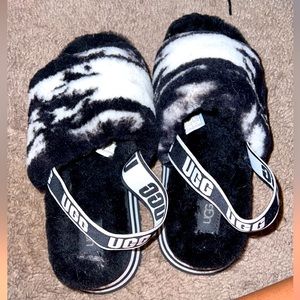 UGG platform slippers